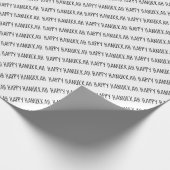 Einfaches Schwarz-Weiß-Happy Hanukkah-Script Geschenkpapier (Ecke)