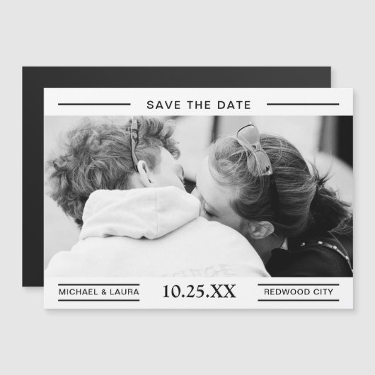 Einfaches Schwarz-weißes Hochzeitsszenario Save th Magneteinladung (Vorne/Hinten)