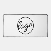 Einfaches Schwarz-weißes Logo-Geschäft Schreibtischunterlage (Vorderseite)