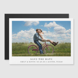 Einfaches Schwarz-weißes Minimalistisches Foto Sav Magneteinladung