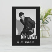 Einfaches Schwarzes Foto-Beerdigungsprogramm Einladung (Stehend Vorderseite)