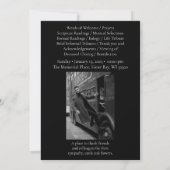 Einfaches Schwarzes Foto-Beerdigungsprogramm Einladung (Rückseite)