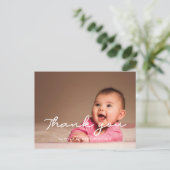 Einfaches Script Baby Dusche danke Postkarte (Stehend Vorderseite)