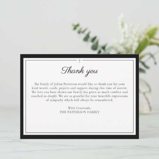 Einfaches Script Cross Beerdigung Foto Danke Karte (Stehend Vorderseite)
