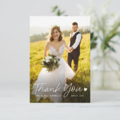 Einfaches Script mit Heart Foto Wedding Dankeskarte (Stehend Vorderseite)