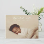 Einfaches Script Modern Full Foto Baby Birth Ankündigung (Stehend Vorderseite)