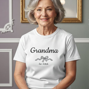 Einfaches Skript-Band-Oma Begründungsjahr Weißer T T-Shirt