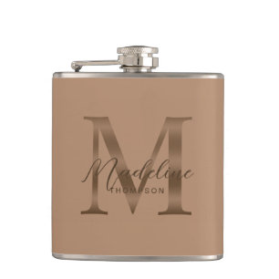 Einfaches Skript Metallisches Taupe Gold Monogramm Flachmann