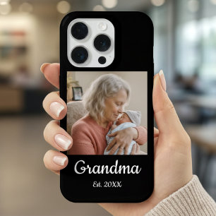Einfaches Skript Oma Est.Photo Jahr Handyhülle iPhone 15 Pro Hülle