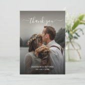 Einfaches Skriptüberlagerungs-Foto Dankeskarte (Stehend Vorderseite)