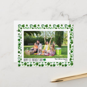 Einfaches St. Patricksday Shamrocks Familienfoto Feiertagspostkarte