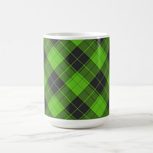 Einfaches Tartan-Diagonalmuster in dunkelgrün Kaffeetasse (Mittel)
