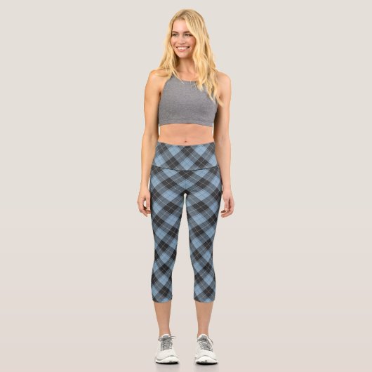 Einfaches Tartan-Muster in hellblau Capri Leggings (Vorderseite)