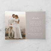 Einfaches Taupe Foto Elegante Hochzeit Einladung (Innenseite)