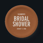 Einfaches Terrakotta-Typografie-Brautparty Pappteller<br><div class="desc">Personalisieren Sie den benutzerdefinierten Text oben. Weitere Koordinationsgegenstände finden Sie in unserer Kollektion "Simple Terracotta Typografy Brautparty". ***BITTE BEACHTEN SIE: ALLE WORTE, TEXT UND HINTERGRUNDFARBE SIND ERFORDERLICH. Sie können alle Wörter ändern und auch die Textfarbe ändern. Bei Elementen mit farbigem Hintergrund können Sie auch die Farbe so ändern, dass sie...</div>