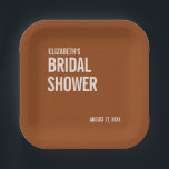 Einfaches Terrakotta-Typografie-Brautparty Pappteller<br><div class="desc">Personalisieren Sie den benutzerdefinierten Text oben. Weitere Koordinationsgegenstände finden Sie in unserer Kollektion "Simple Terracotta Typografy Brautparty". ***BITTE BEACHTEN SIE: ALLE WORTE, TEXT UND HINTERGRUNDFARBE SIND ERFORDERLICH. Sie können alle Wörter ändern und auch die Textfarbe ändern. Bei Elementen mit farbigem Hintergrund können Sie auch die Farbe so ändern, dass sie...</div>