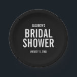 Einfaches Typografie-Brautparty Pappteller<br><div class="desc">Personalisieren Sie den benutzerdefinierten Text oben. Weitere Koordinationsgegenstände finden Sie in unserer "Simple Typografy Brautparty" Kollektion. ***BITTE BEACHTEN SIE: ALLE WORTE, TEXT UND HINTERGRUNDFARBE SIND ERFORDERLICH. Sie können alle Wörter ändern und auch die Textfarbe ändern. Bei Elementen mit farbigem Hintergrund können Sie auch die Farbe so ändern, dass sie dem...</div>