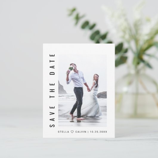 Einfaches und modernes Foto Hochzeit retten Datum Ankündigungspostkarte (Stehend Vorderseite)