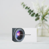 Einfaches Weiß und Linse-Fotograf-Visitenkarte Visitenkarte (Stehend Vorderseite)