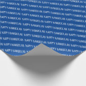 Einfaches White and Blue Happy Hanukkah Script Geschenkpapier (Ecke)