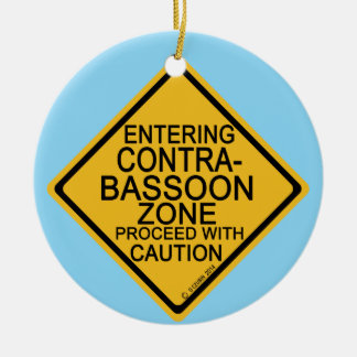 Einfahrt in den Kontrabassoon Keramik Ornament