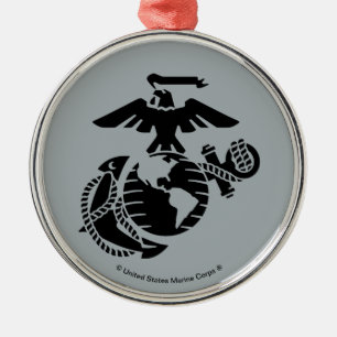 Einfarbige EGA - Schwarz Ornament Aus Metall