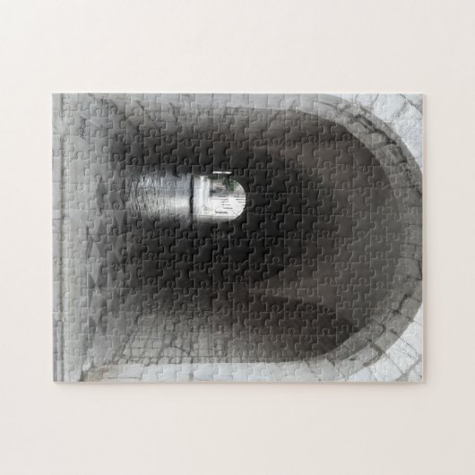 Einfarbige Schwarz-Weiß-Altstadt-Türe Kroatien Puzzle (Horizontal)