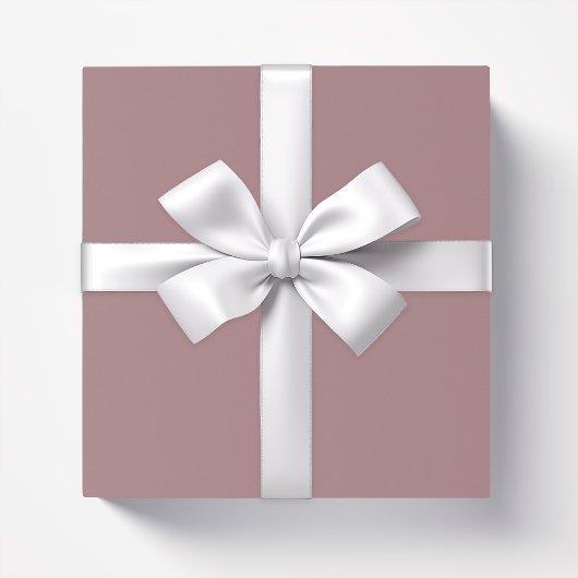 Einfarbiges, schlichtes staubiges Rosa Geschenkpapier
