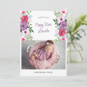 Einführung in 2 Foto Lila rosa Blume Geburt Ankündigung (Stehend Vorderseite)