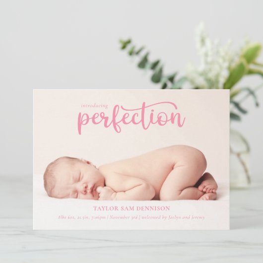 Einführung von Perfection Simple Script Foto Birth Ankündigung (Stehend Vorderseite)