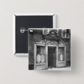 Eingang eines Bordells in Paris Button (Vorne & Hinten)