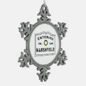 Eingang Massachusetts Town Marshfield Schneeflocken Zinn-Ornament (Links)