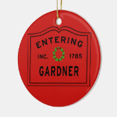 Eingang Stadt Massachusetts Gardner Keramik Ornament (Links)