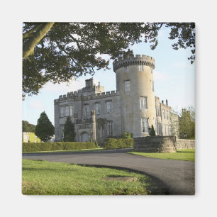 Eingang zum Schloss Dromoland ohne Personen Magnet