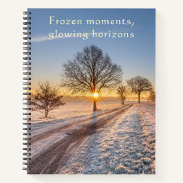 Eingefrorene Momente Leuchtende Horizonte Winter  Notizblock