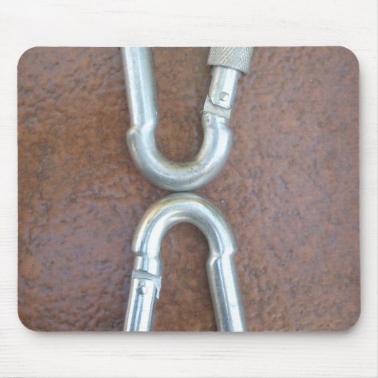 Eingeklemmt: Design der Stahlkarabiner-Verriegelun Mousepad (Vorne)