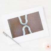 Eingeklemmt: Design der Stahlkarabiner-Verriegelun Rechteckiger Aufkleber (Umschlag)