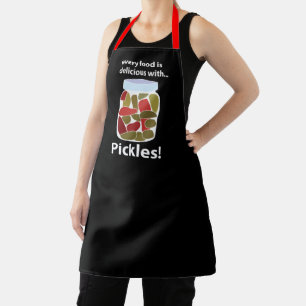 Eingelegte Gurken Jedes Essen ist lecker mit einge Schürze