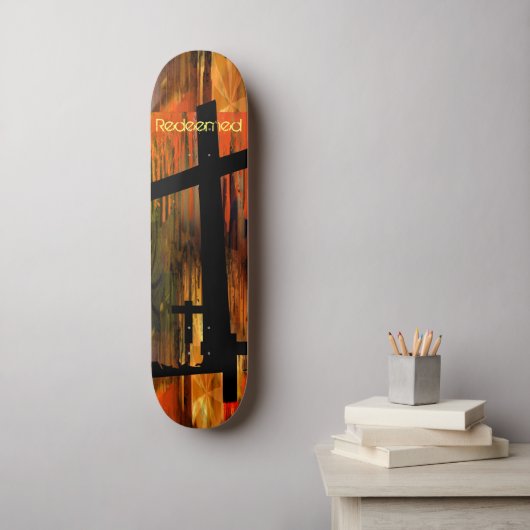 Eingelöstes Christliches Kreuz Abstrakt Skateboard (Wandkunst)