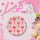 Eingemachte Palme in den Schatten des Pappteller (Party)