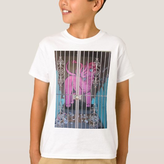 Eingesperrter Elefant T-Shirt (Vorderseite)
