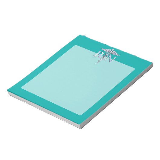 Eingetragene Krankenschwester RN Silver Caduceus a Notizblock (Rotiert)