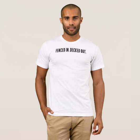 eingezäunt, ausgezogen T-Shirt (Vorne ganz)