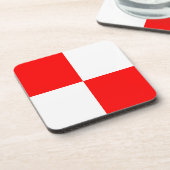 Einheitliches rotes weißes kariertes Quadrat Getränkeuntersetzer (Linke Seite)