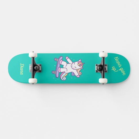 Einhorn auf Skateboard für Kinder (Horizontal)