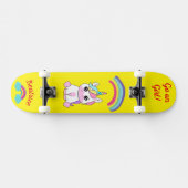 Einhorn auf Skateboard mit personalisierten Bildun (Horizontal)