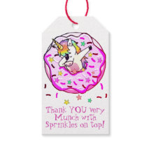 Einhorn-Dab-Pose in rosa-gefrorenem Donut und Spri