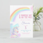 Einhorn-Geburtstagseinladung mit Regenbogen, Mädch (Stehend Vorderseite)
