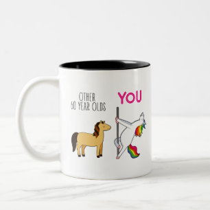 Einhorn-Humor zum 60. Geburtstag - Täglicher Trunk Zweifarbige Tasse