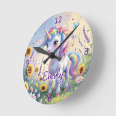 Einhorn im Blumengarten Personalisierte Uhr (Winkel)
